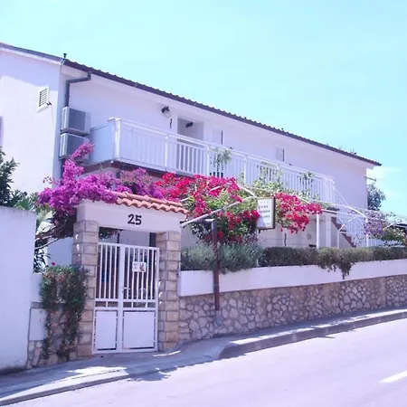 In Hvar Town With Sea View, Terrace, Air Conditioning, Wi-fi Hvar Town