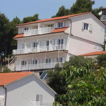 Lejlighed In Hvar Town With Sea View, Terrace, Air Conditioning, Wi-fi